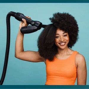 REVAIR REVERSE-AIR HAIR DRYER! Almost brand new, used 4 times.